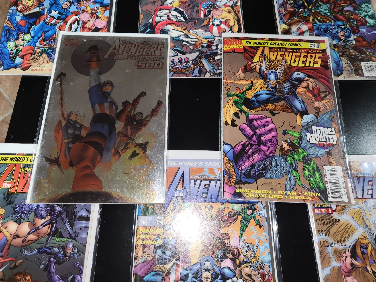 The Avengers Comic Books Lot (Marvel Comics) - photo 2