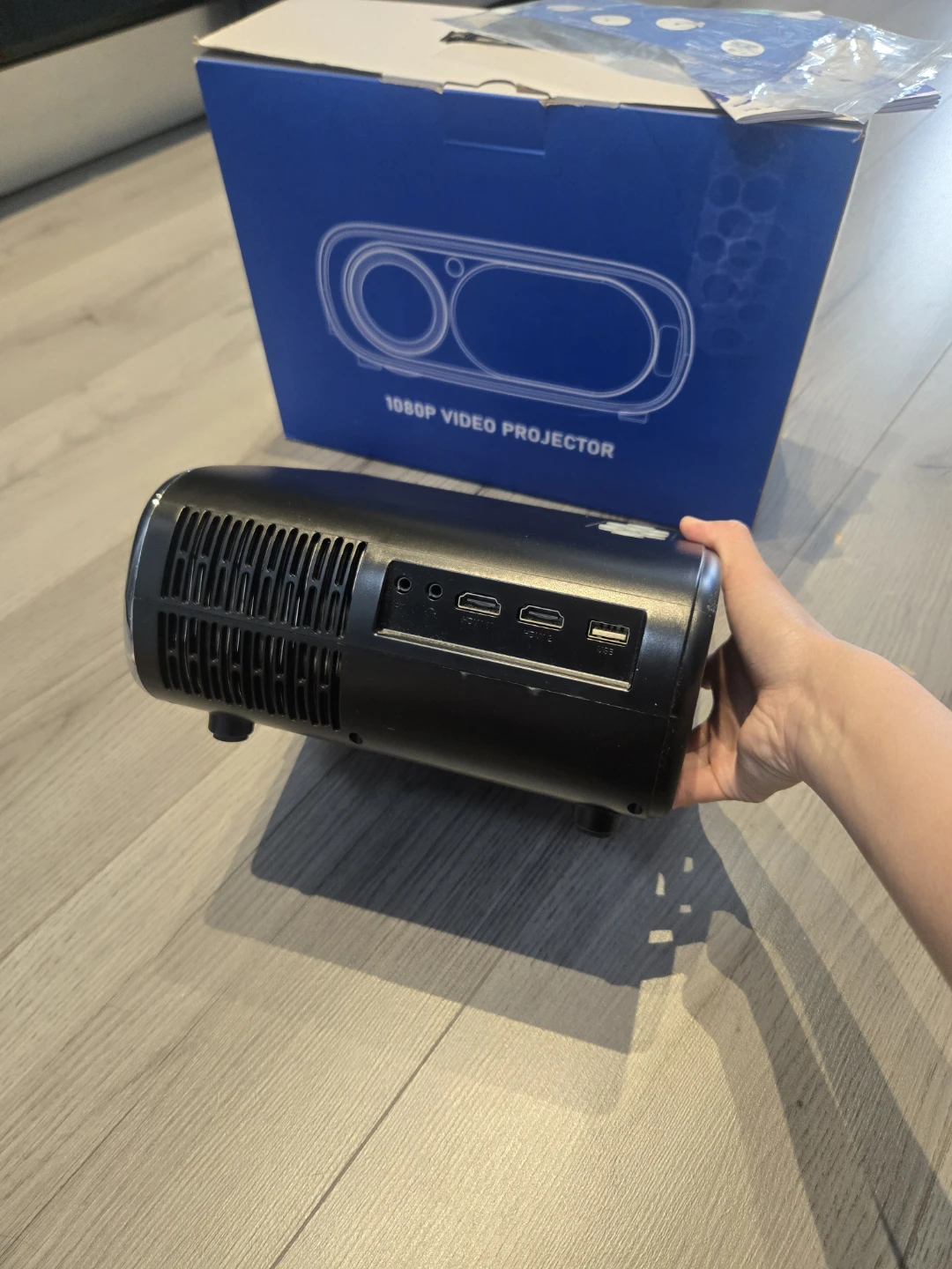 Almost New Goiaey 1080p Video Projector - photo 4
