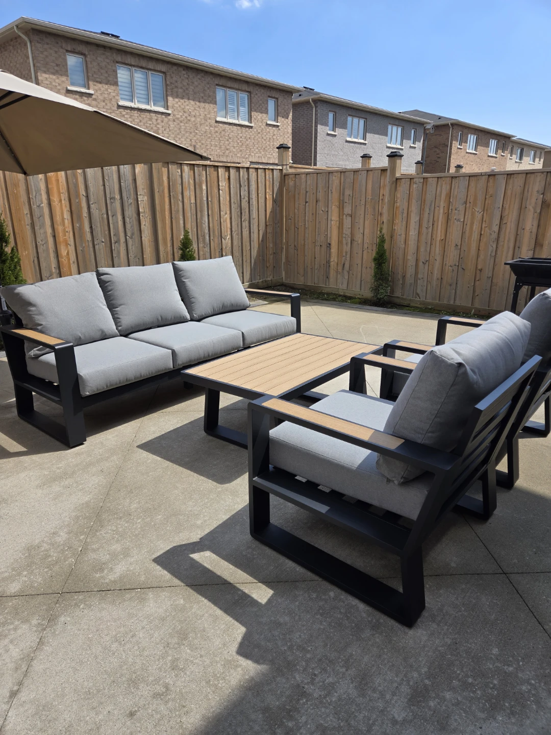 Aluminum Outdoor Sofa and Chair Set with Coffee Table