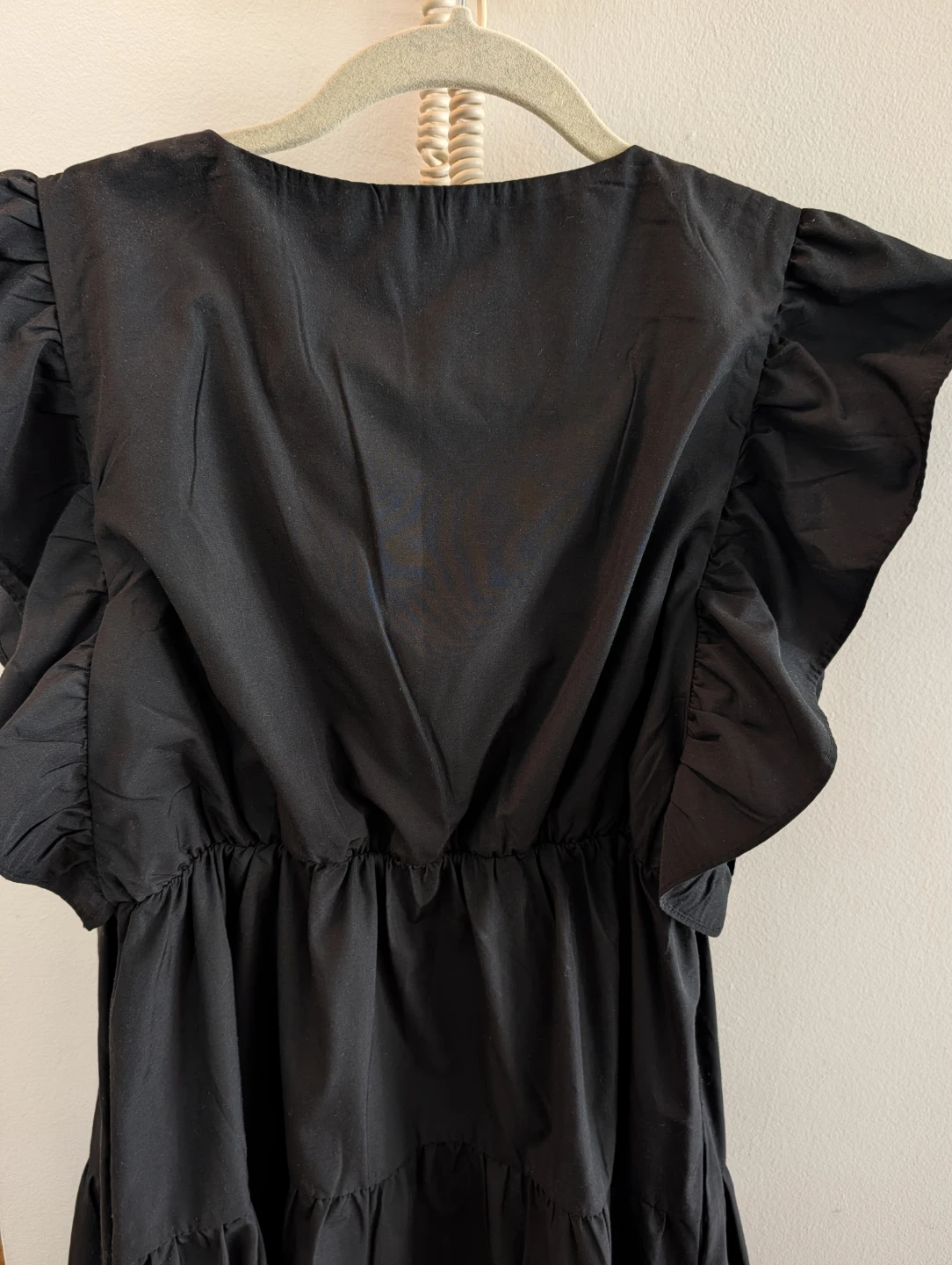 Abercrombie & Fitch Black Ruffle Dress - Medium - photo 3