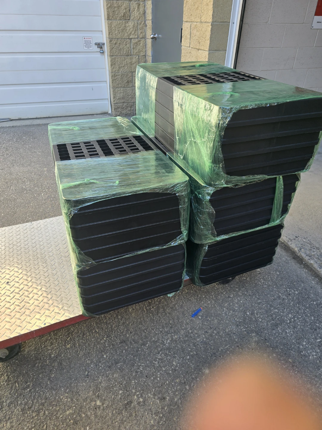 Black Plastic  Storage Rack/ Shelf