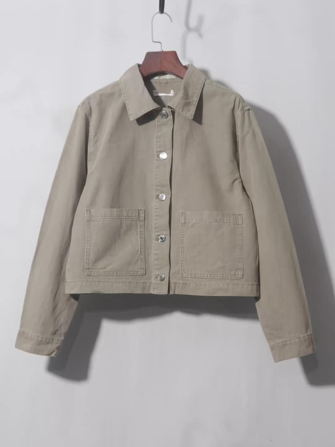 Women's Cropped Utility Jacket cotton canvas material