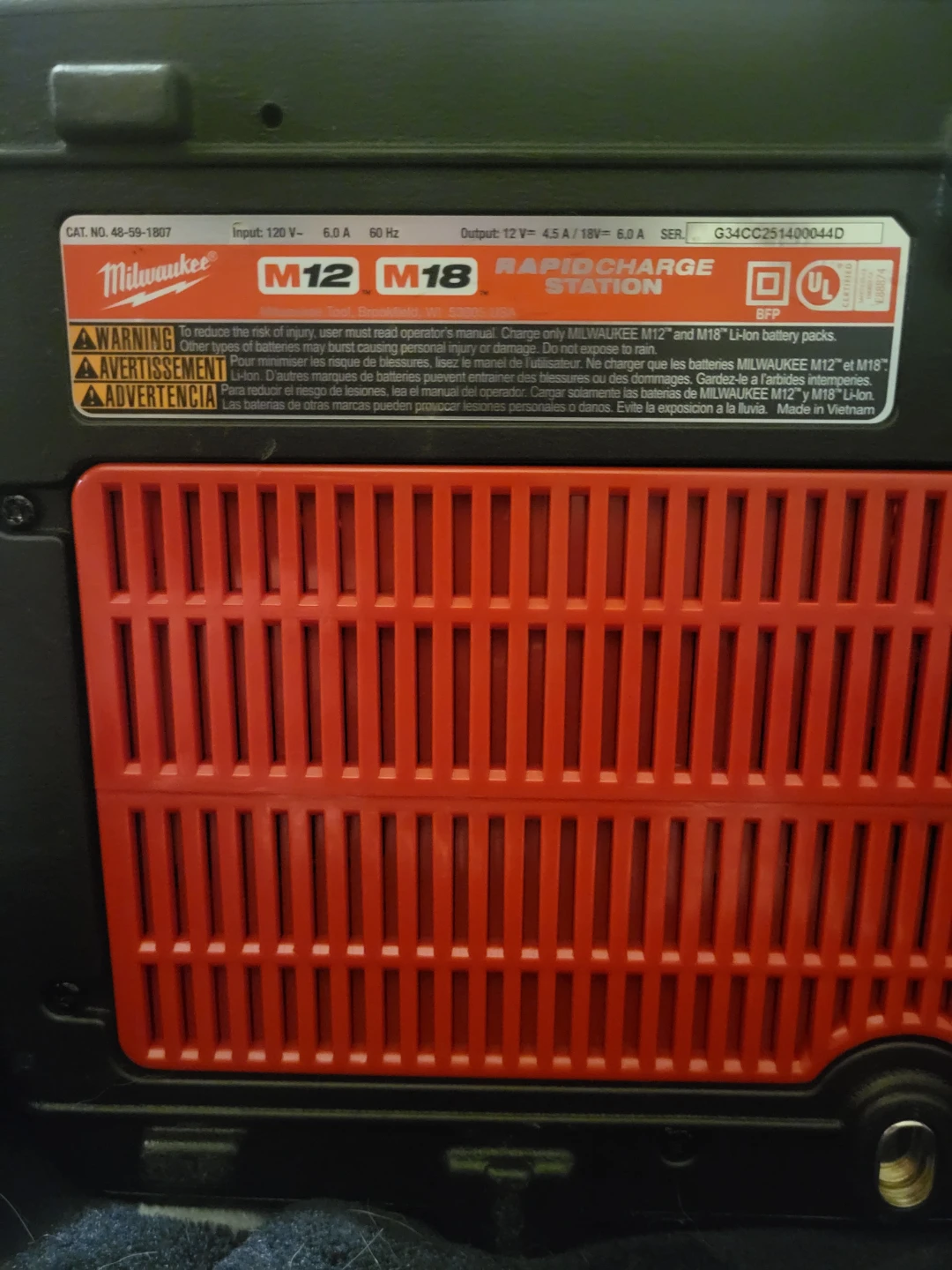 Milwaukee M12 M18 Rapid Charge Station - photo 3