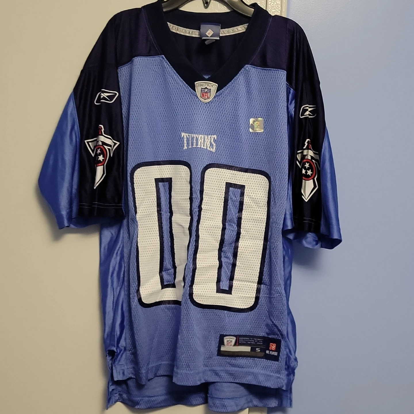 Reebok Tennessee Titans #00 Football Jersey Size S/CH - photo 2