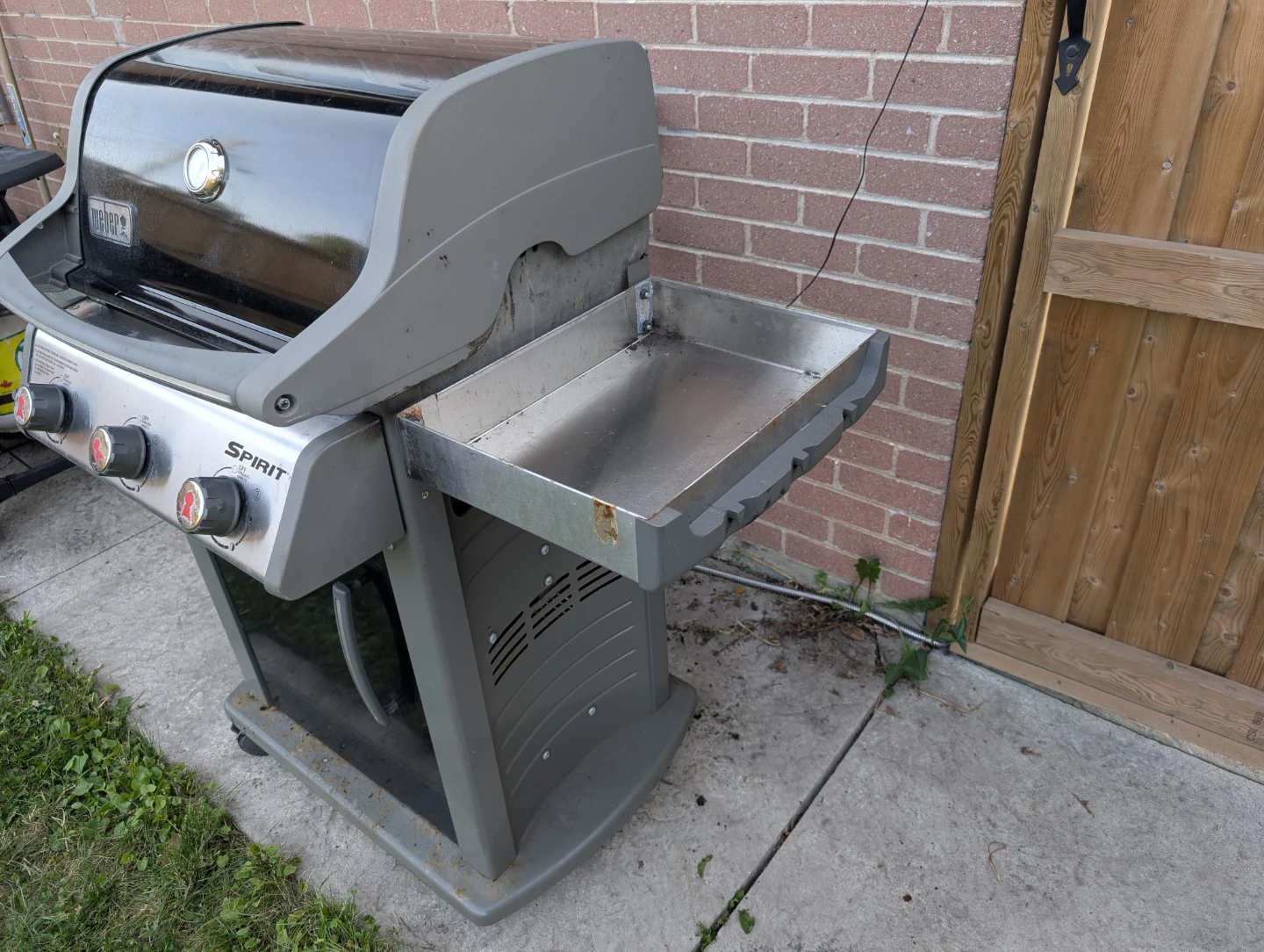 Weber Spirit Gas Grill - photo 3