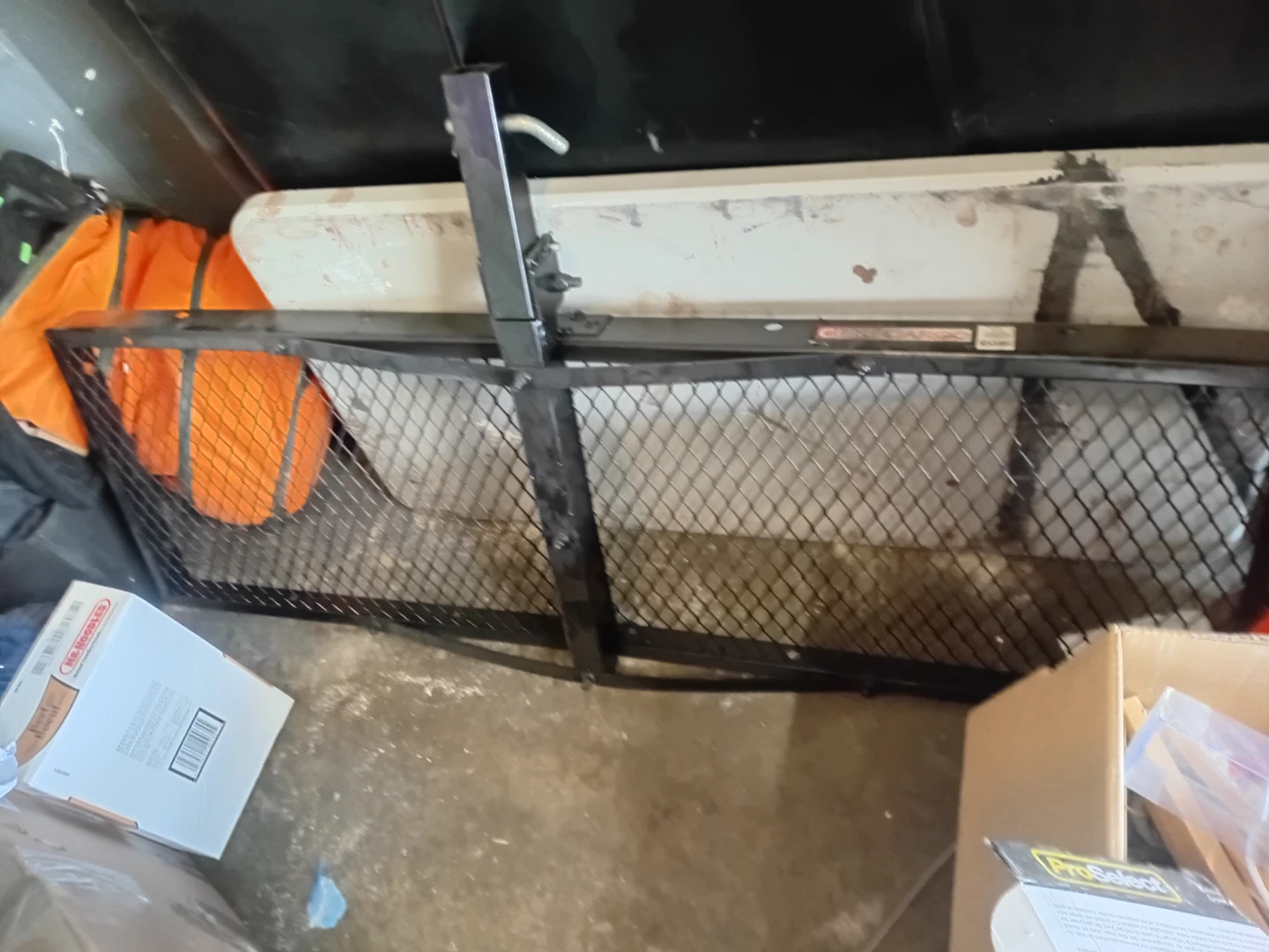 Curt Cargo Carrier