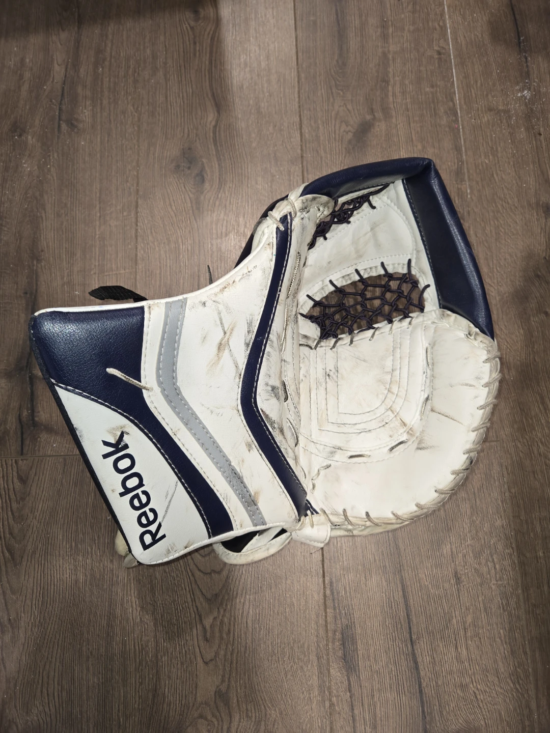 Reebok XR 28SR Goalie Glove and Blocker set