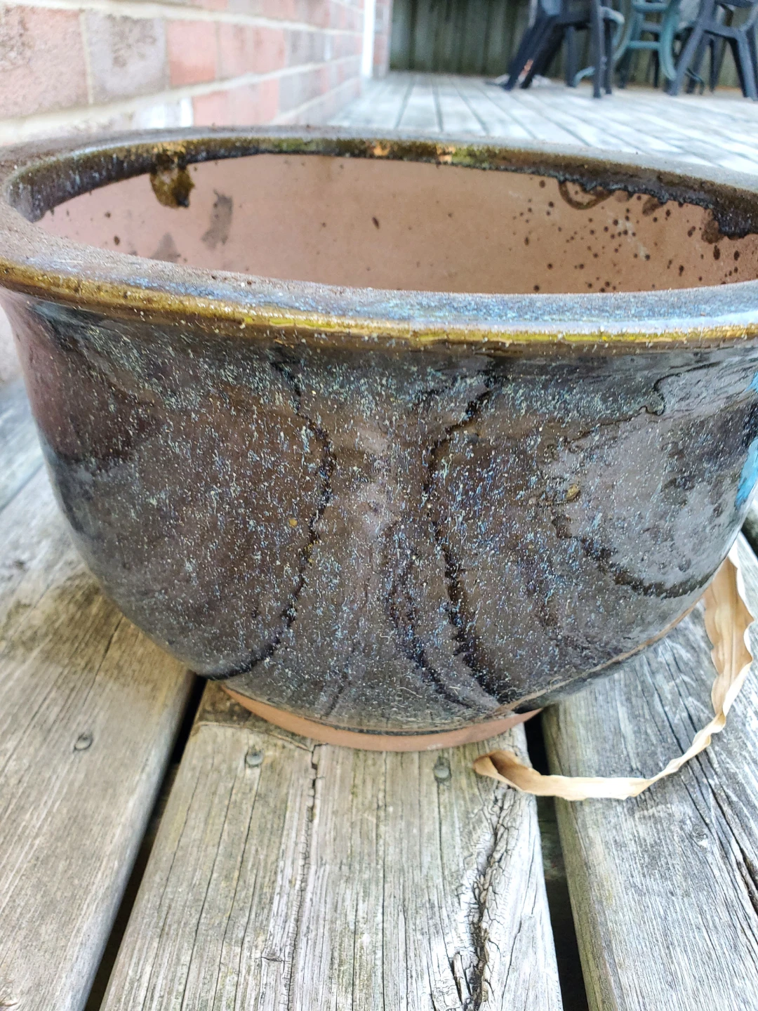 Planter Pot. 12" diameter
