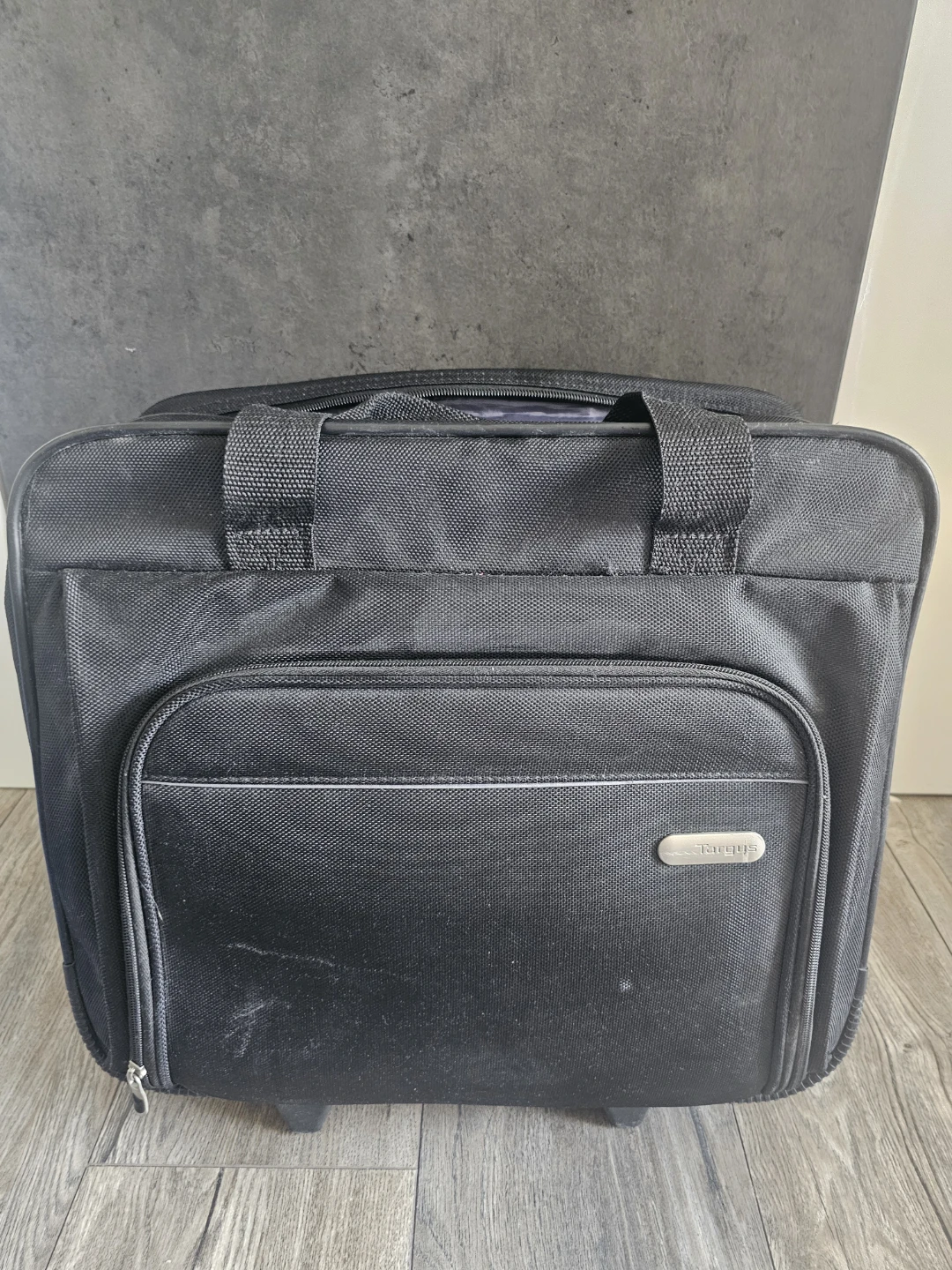 Traveling Briefcase for laptop/clothes