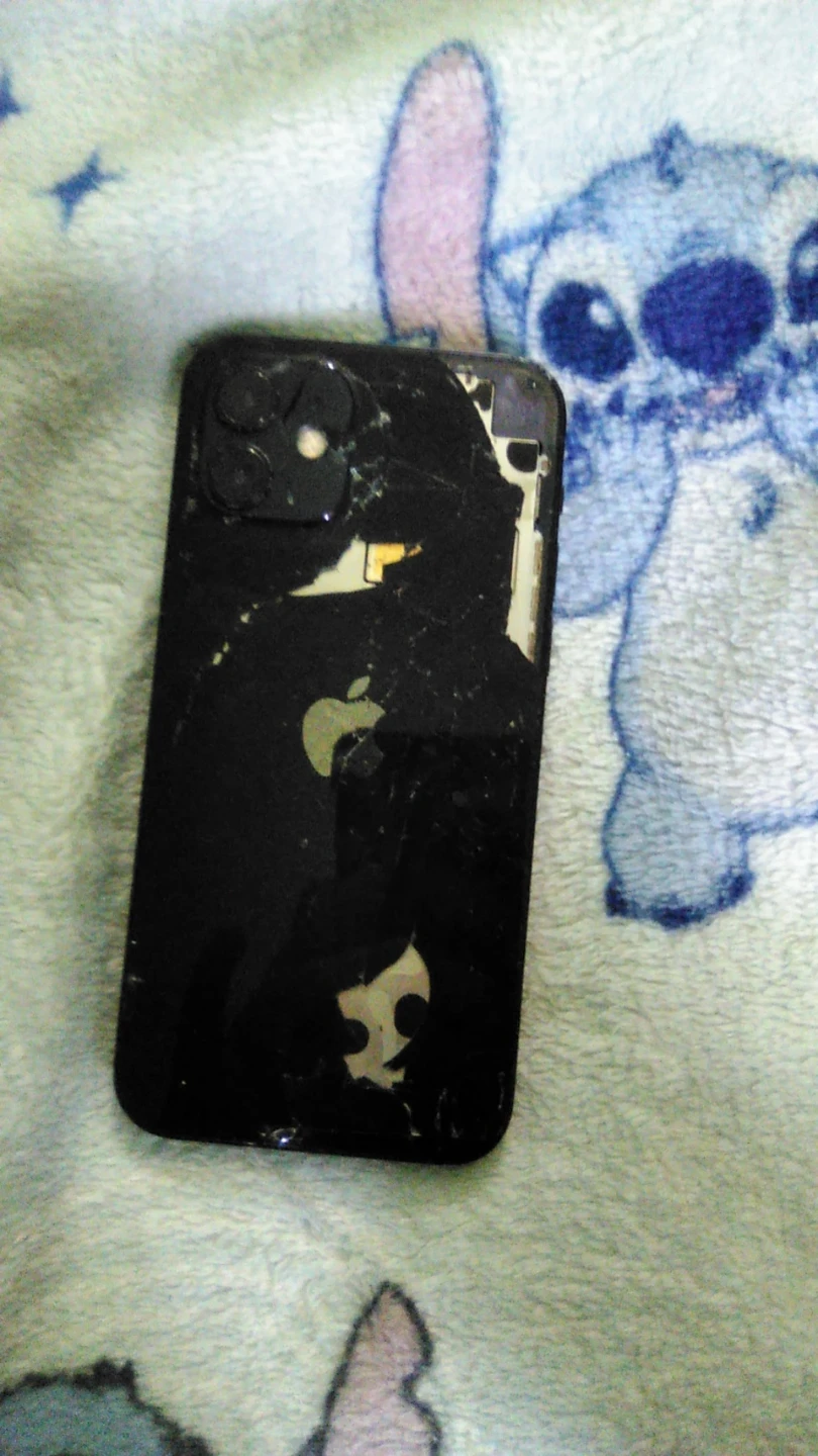 Black iPhone 12 - photo 2