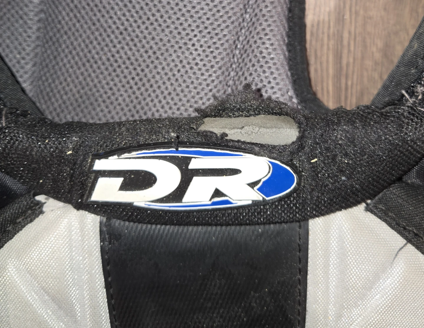 DR Hockey Chest Protector & Neck Guard - photo 2