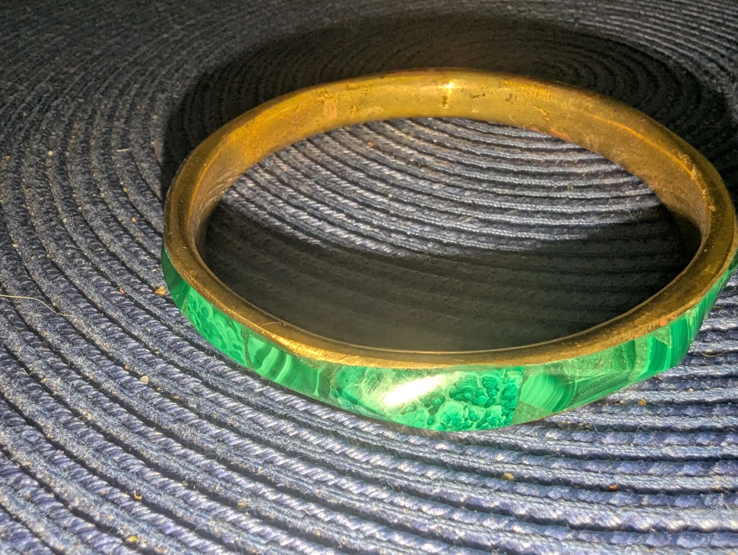 Malachite and Brass Bangle Bracelet - photo 4