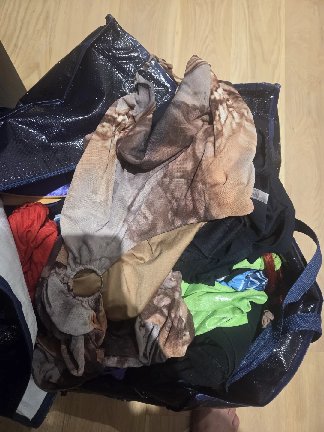 Assorted Women's Clothing Bundle - photo 3