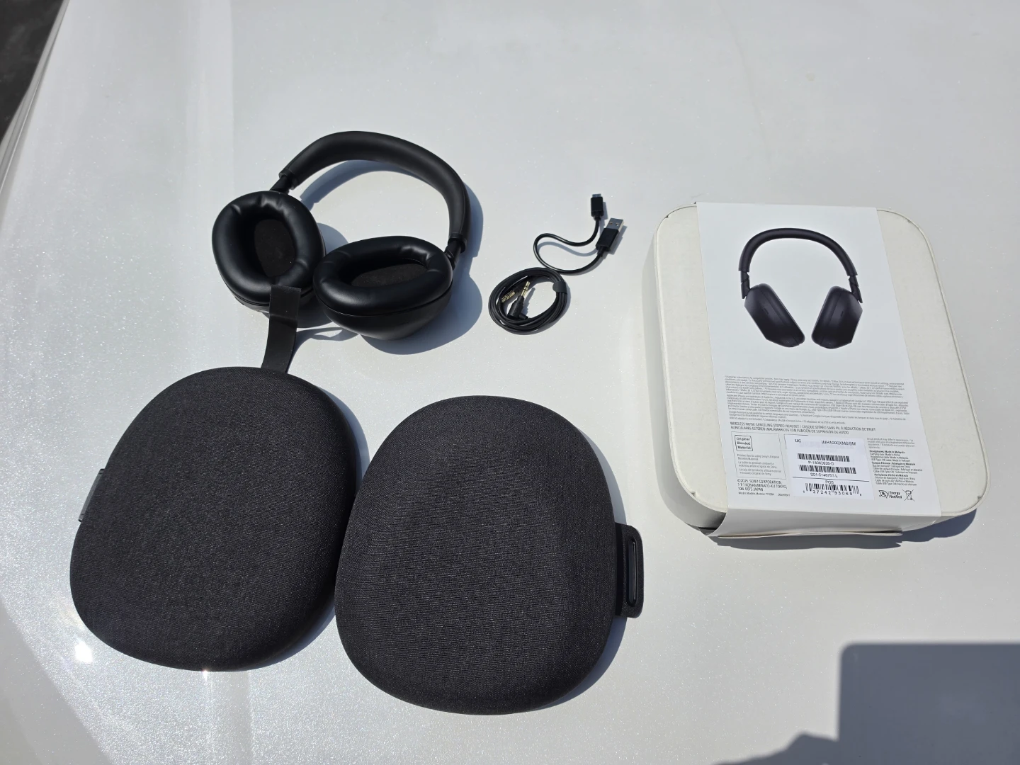 Sony WH-1000XM6 Headphones - photo 2