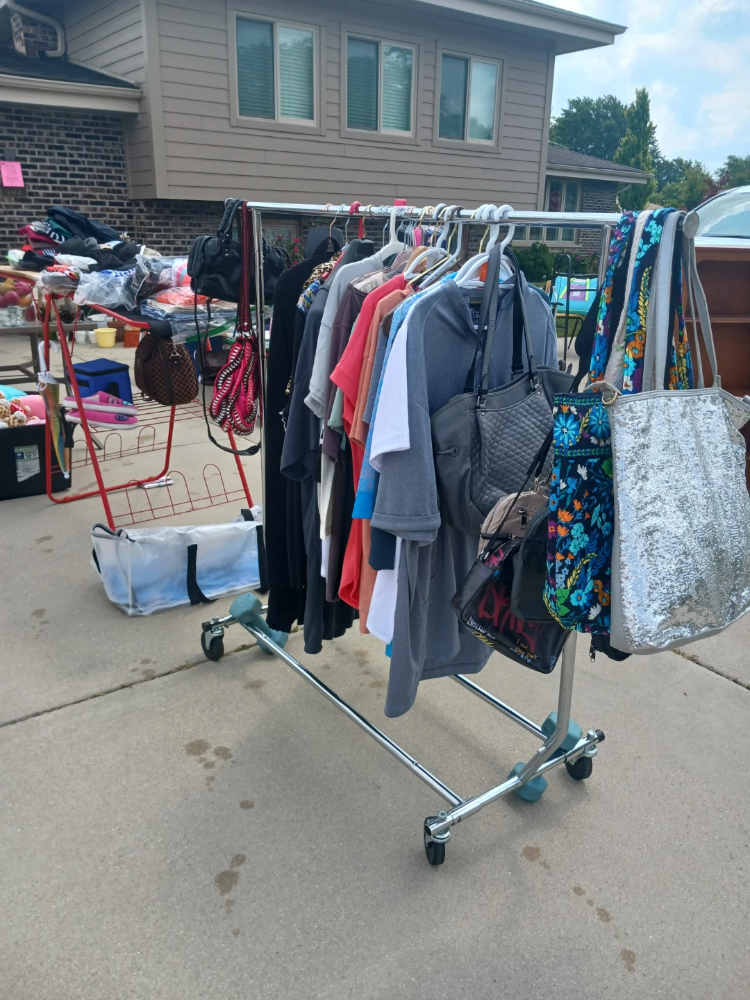 GARAGE SALE TODAY & MONDAY & 8AM -4PM . - photo 2