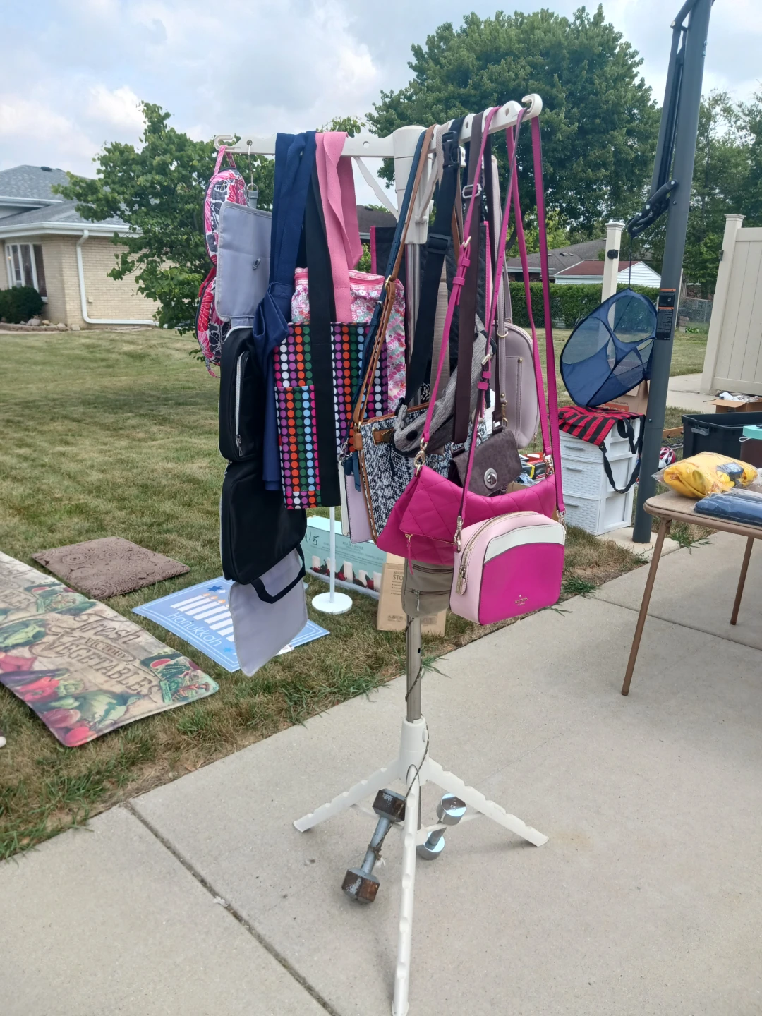 GARAGE SALE TODAY & MONDAY & 8AM -4PM . - photo 5