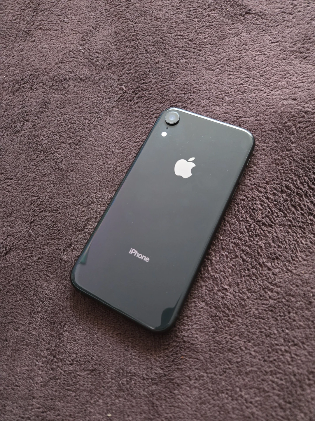 Apple iPhone XR