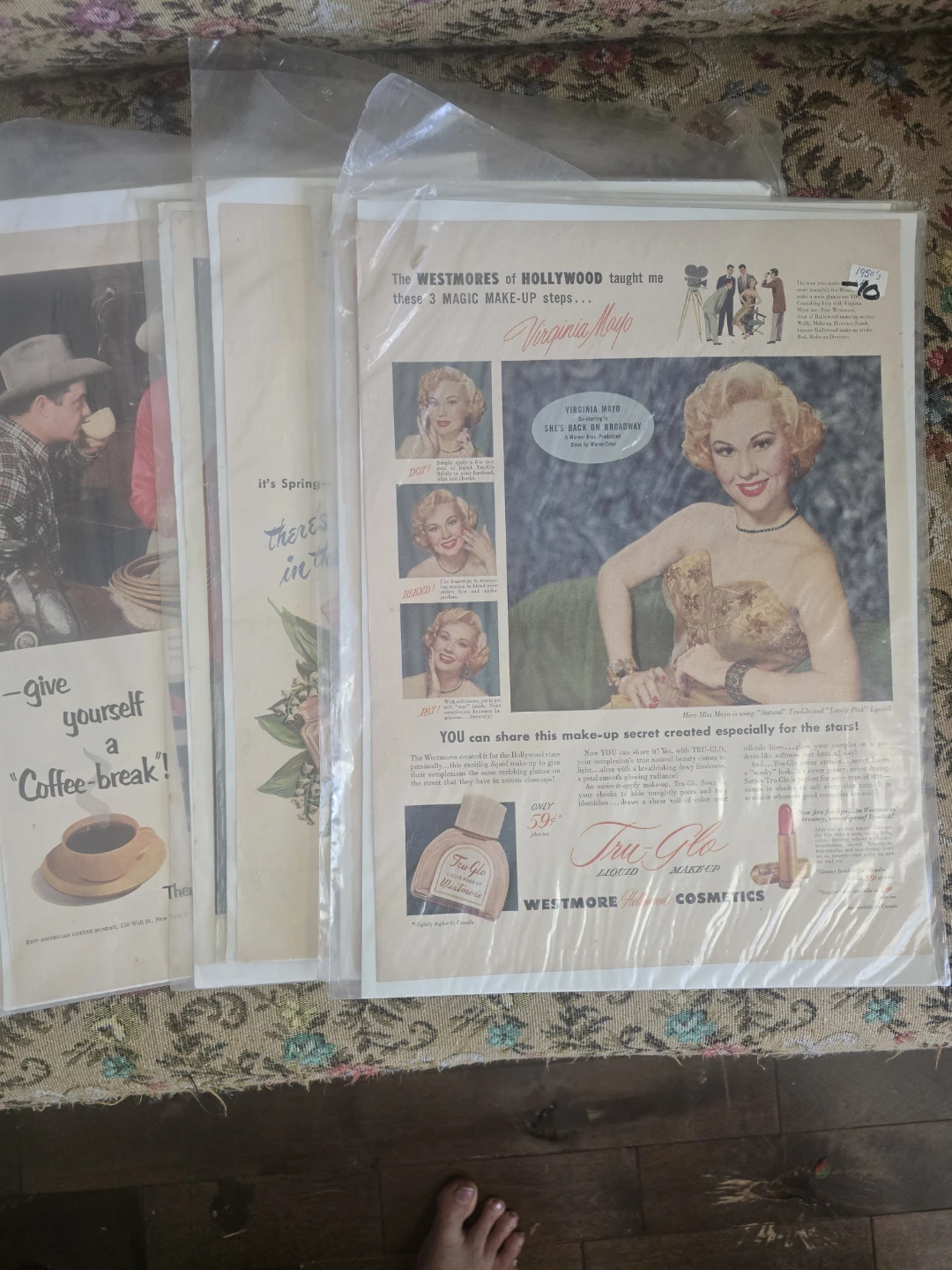 20 Assorted Vintage Advertisements - photo 3