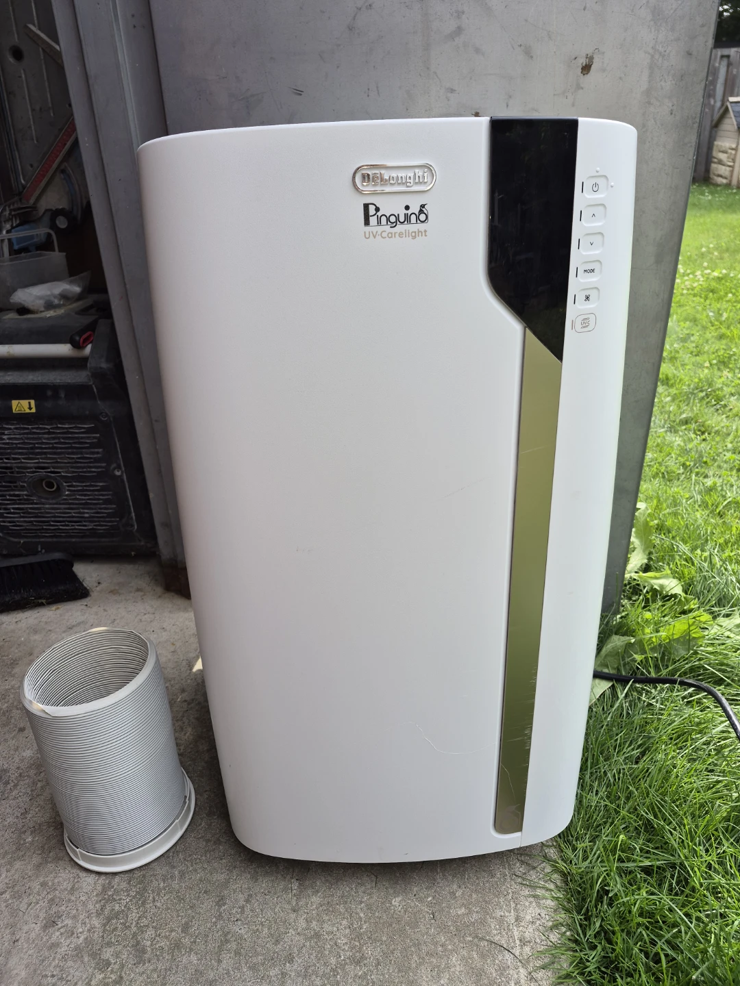DeLonghi Pinguino UV-Carelight Portable Air Conditioner