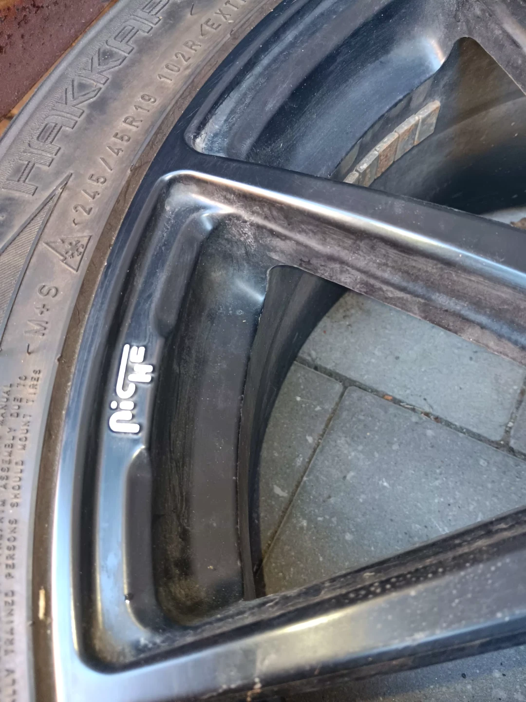Tire - photo 5