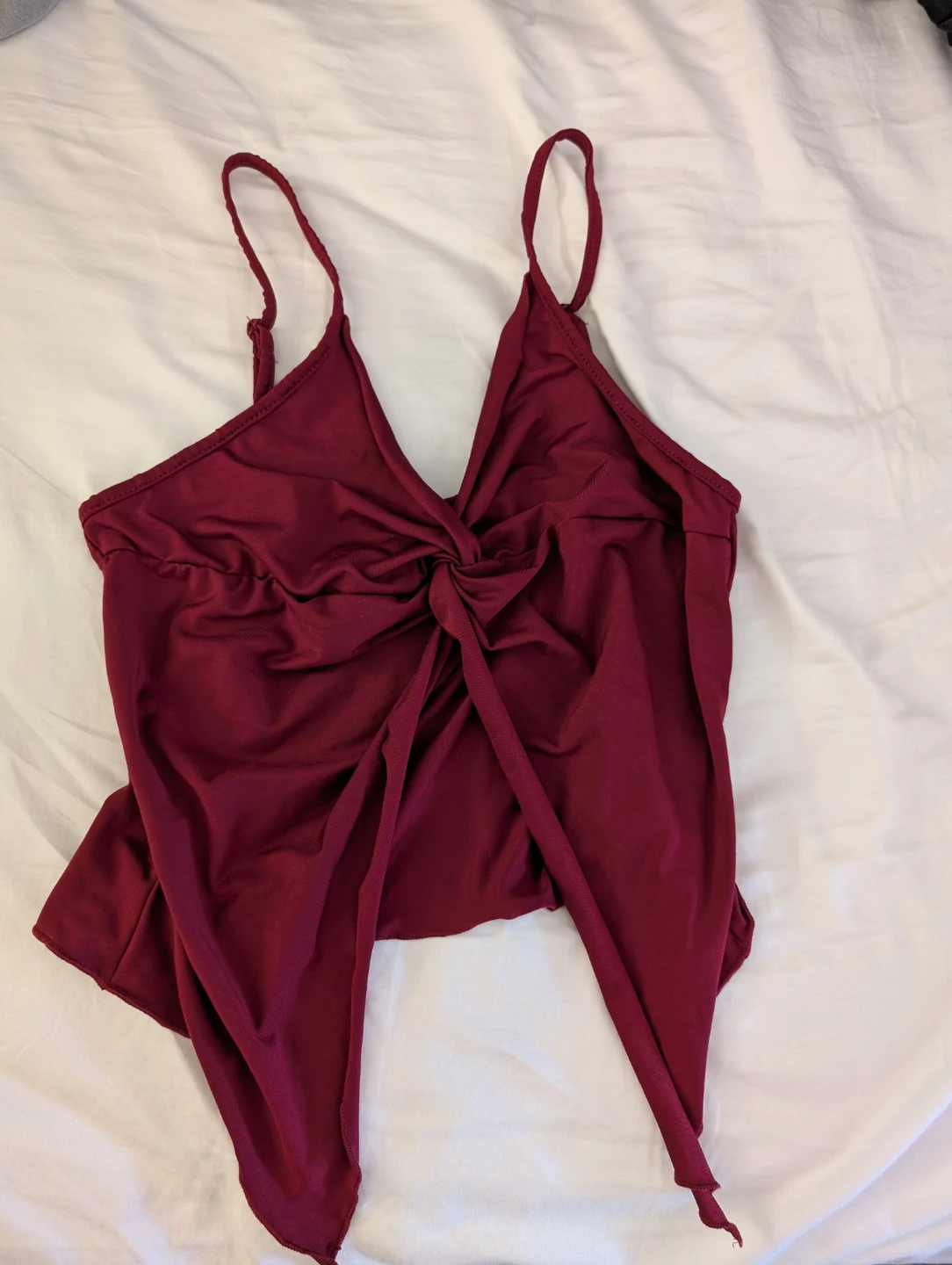 Rarely Worn Maroon Burgundy Twist Front Sexy Cami Top 15" ptp