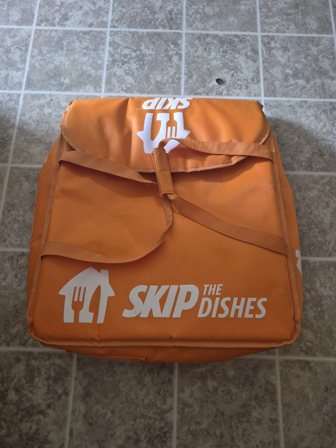 SkipTheDishes Insulated Food Delivery / Pizza Bags