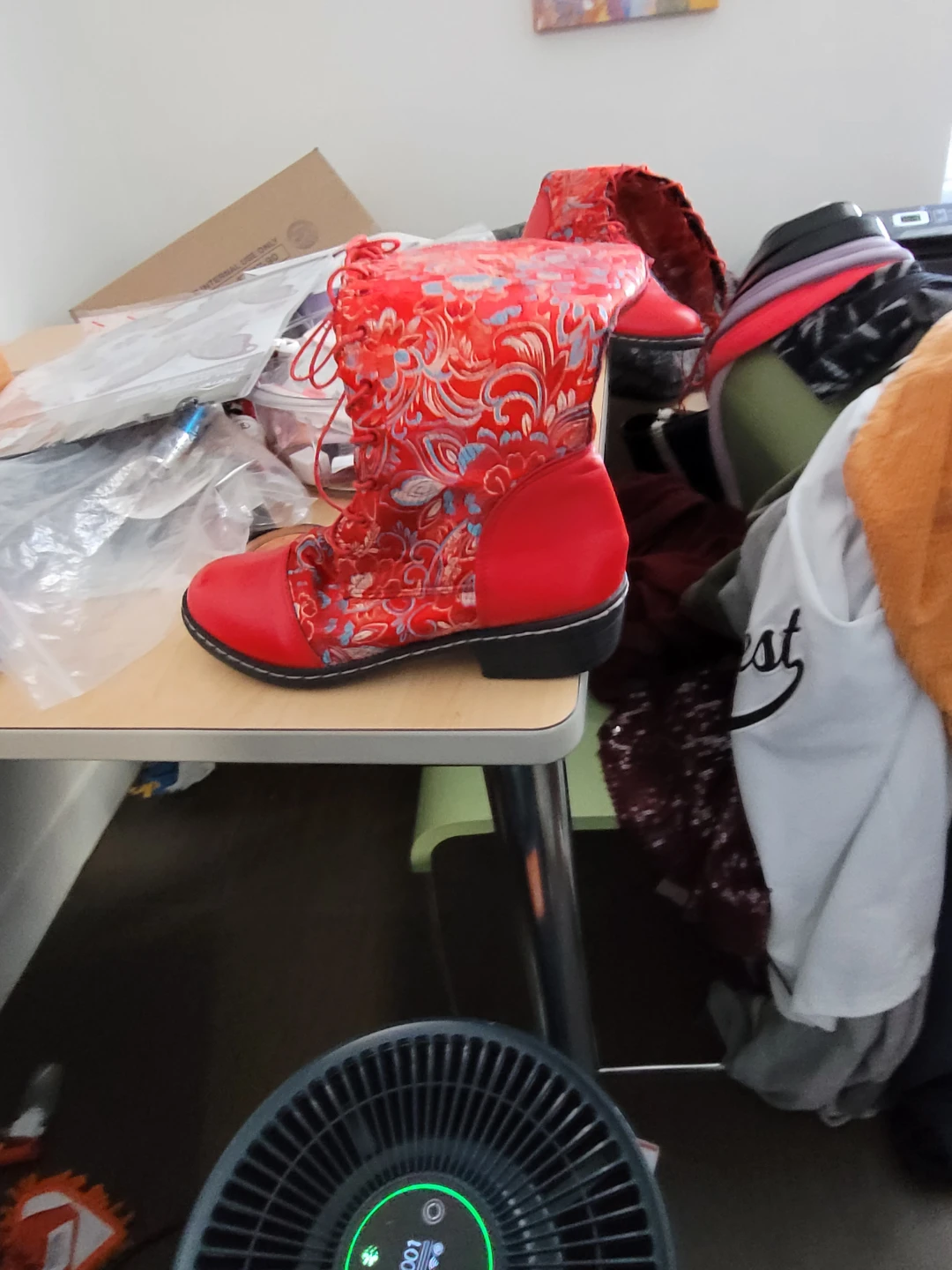 Red women's  boots - photo 3