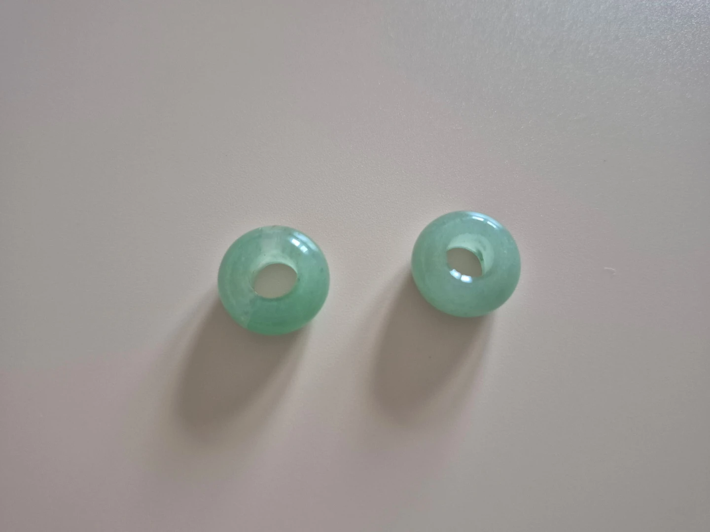 2 Green aventurine