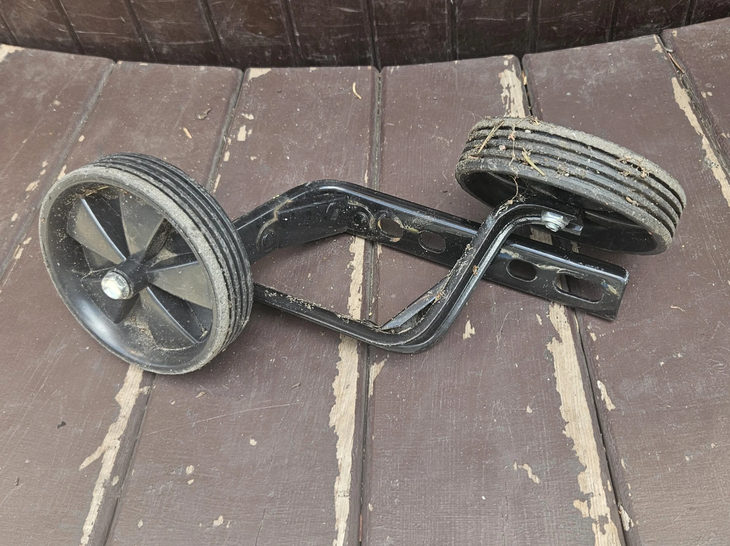 Universal Bicycle Training Wheels