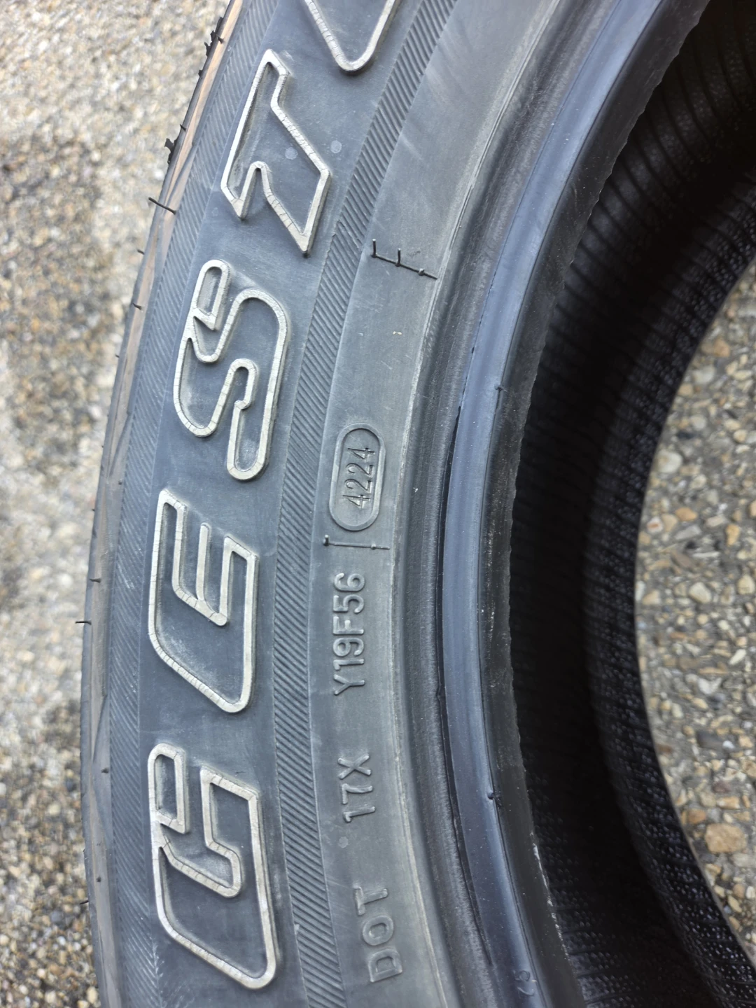 Bridgestone Dueler H/L Alenza Tire 275/55R20 - photo 5