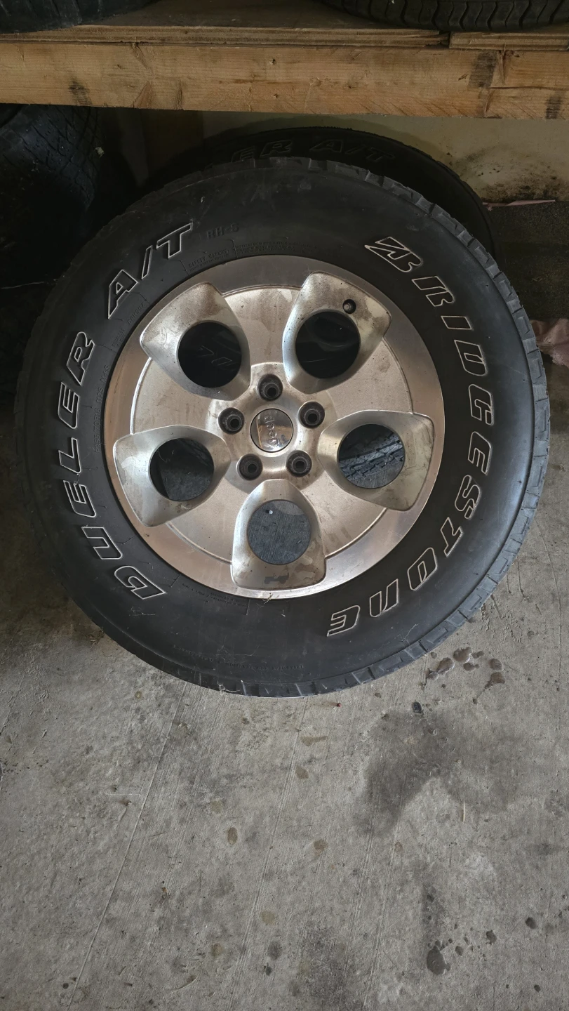 Original Jeep Wrangler Sahara Wheels – Set of 4 - photo 2