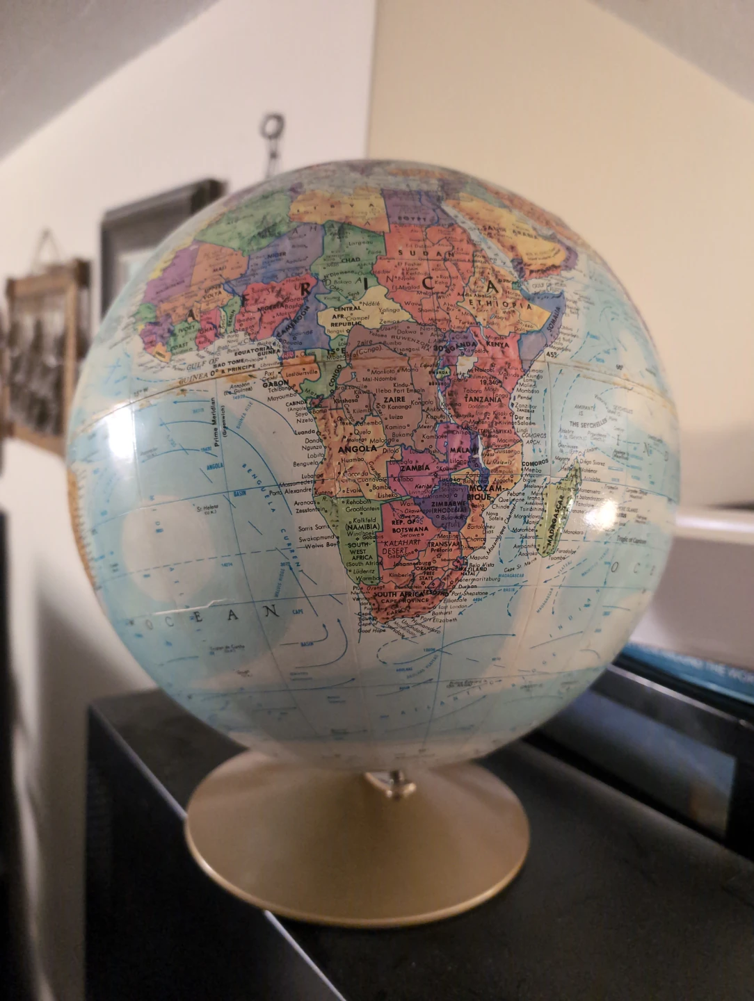 Globe with Metal Stand