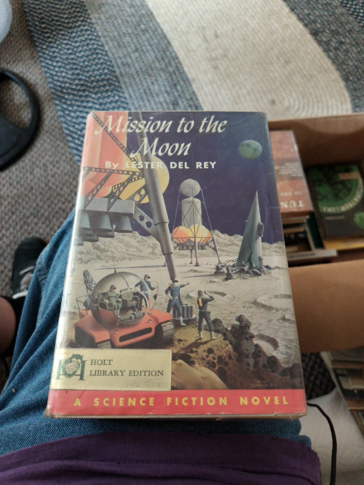 Mission to the Moon by Lester del Rey - Science Fiction Novel