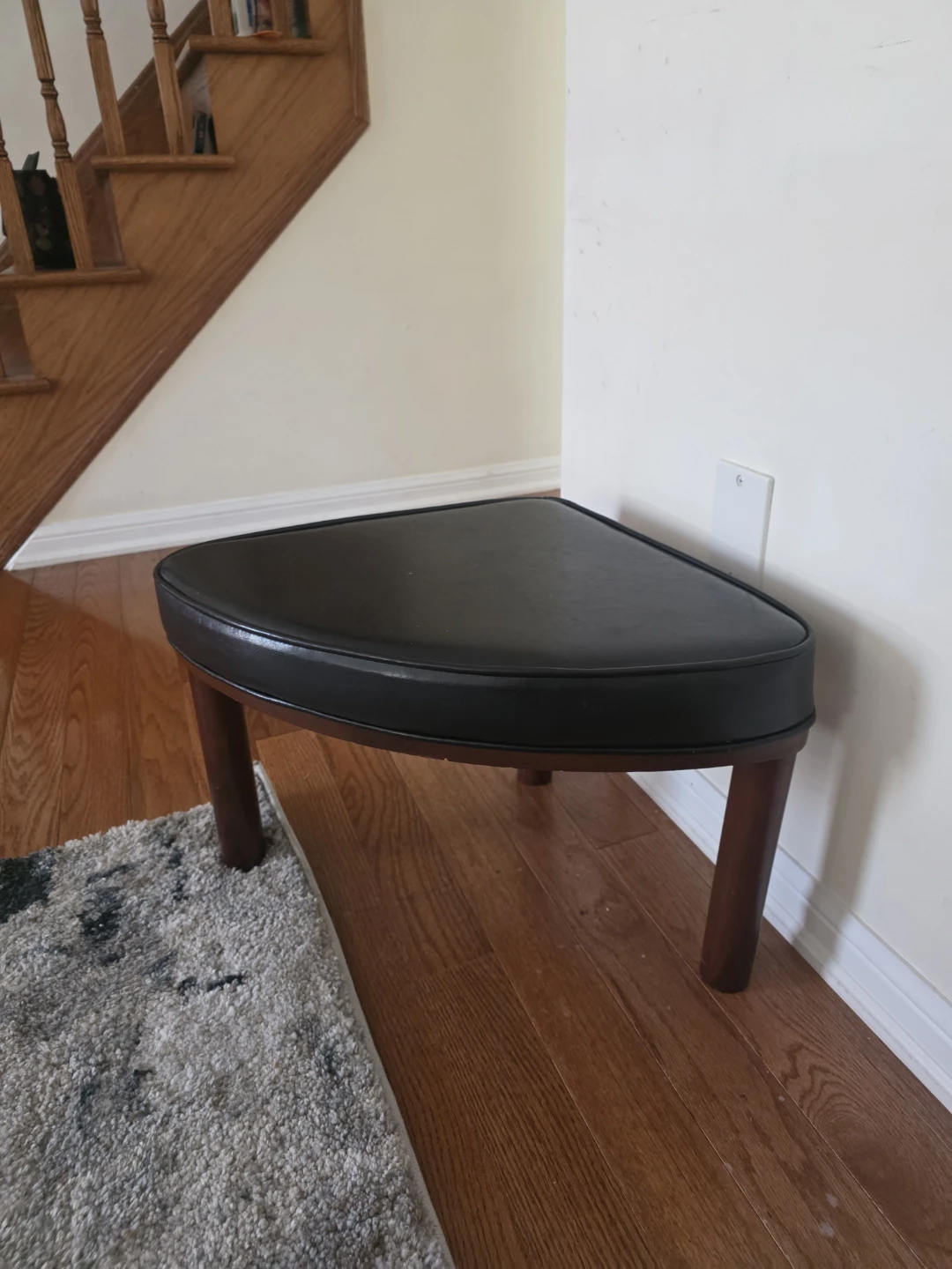 Space-Saving Triangular Accent Stool / Corner Ottoman - photo 2