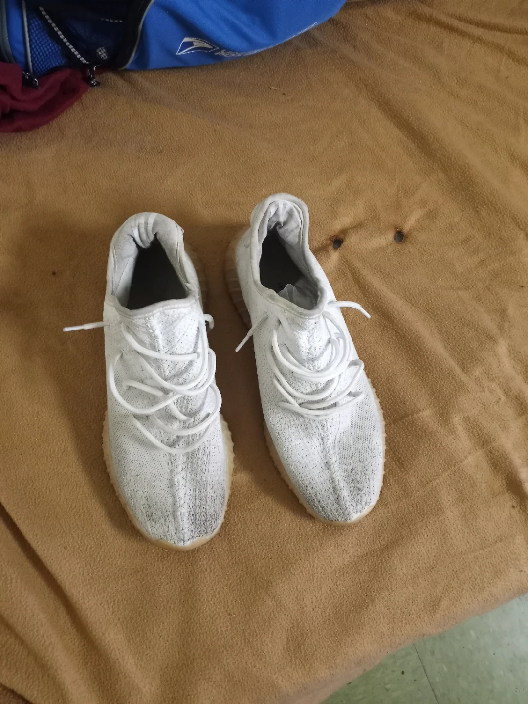 Adidas Yeezy Boost 350 V2 White Sneakers - photo 5