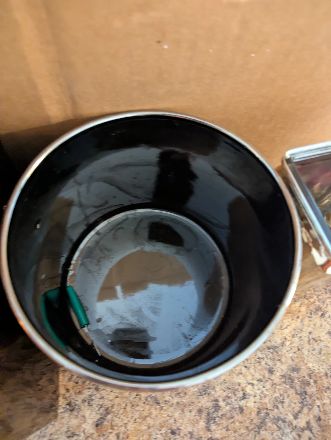 Metallic Planters (Set of 3) - photo 3