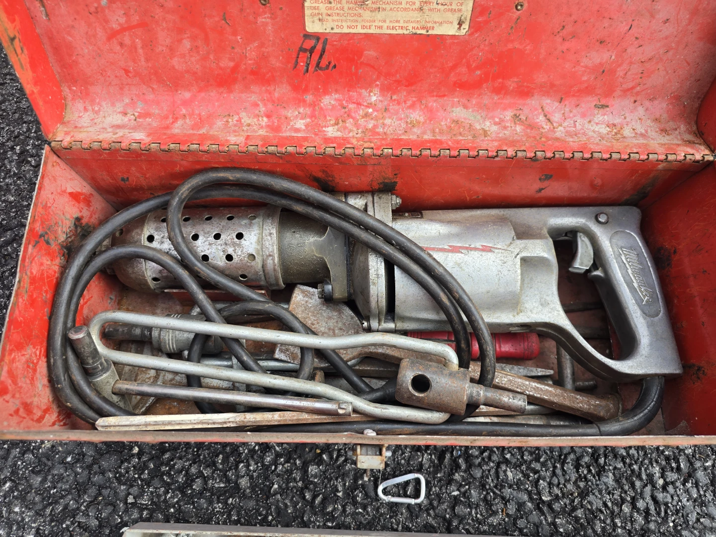 Electric hammer drill