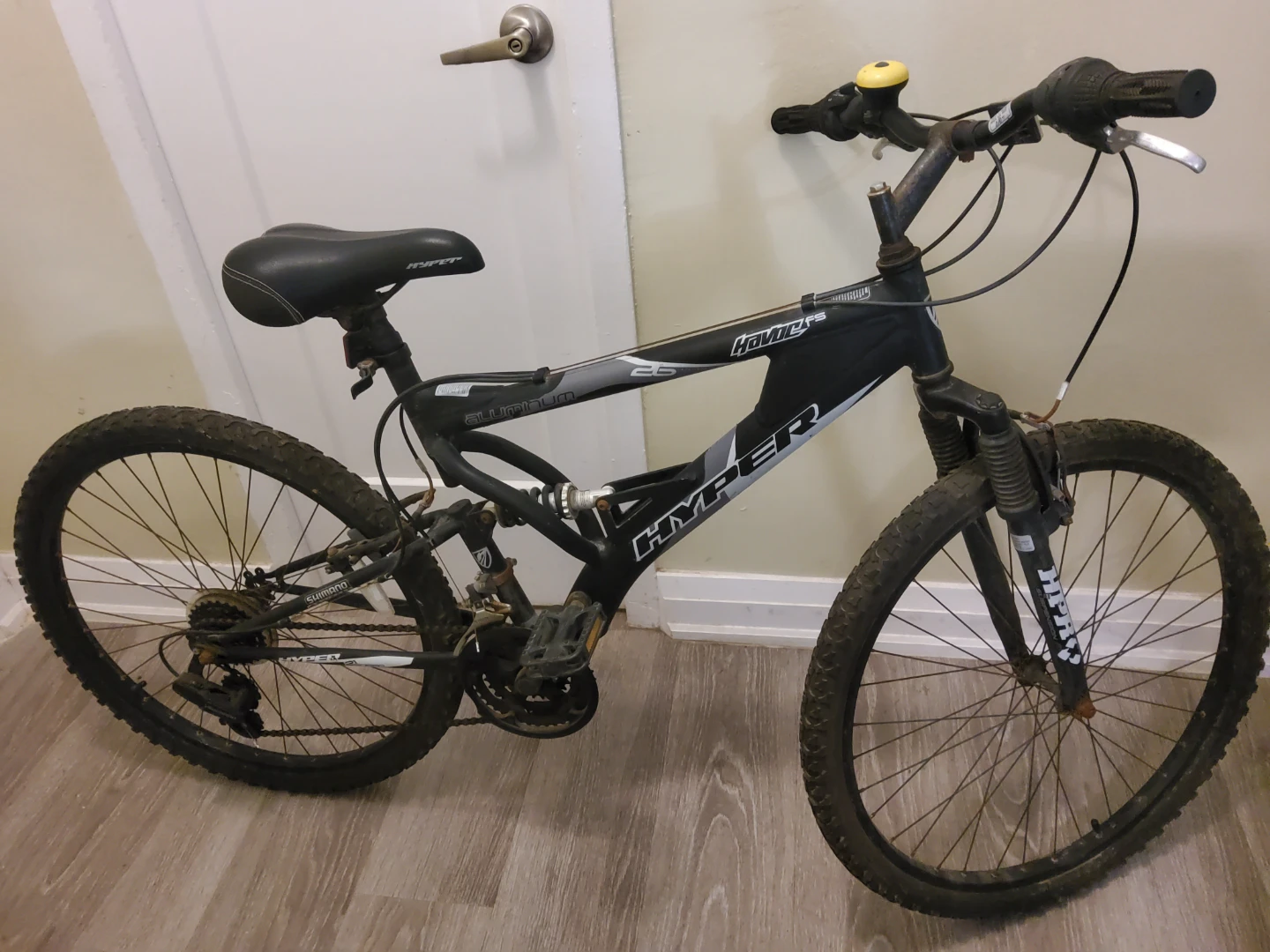 Hyper Full Suspension Mountain Bike - photo 4