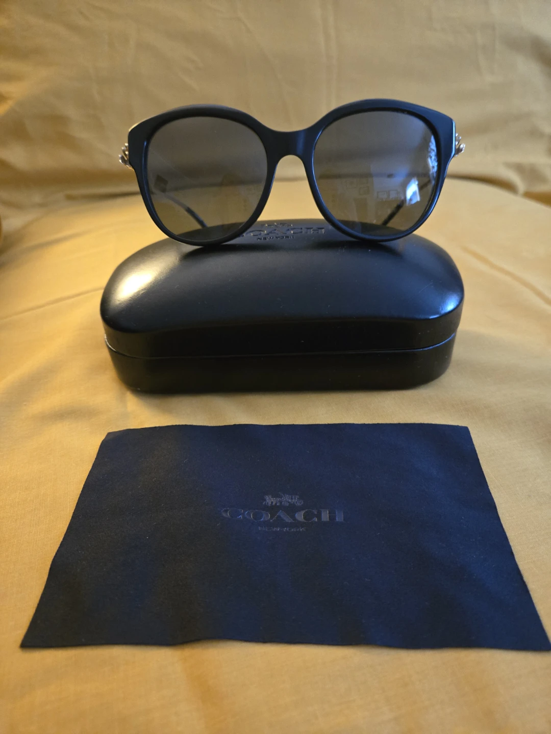 COACH SUNGLASSES - photo 2
