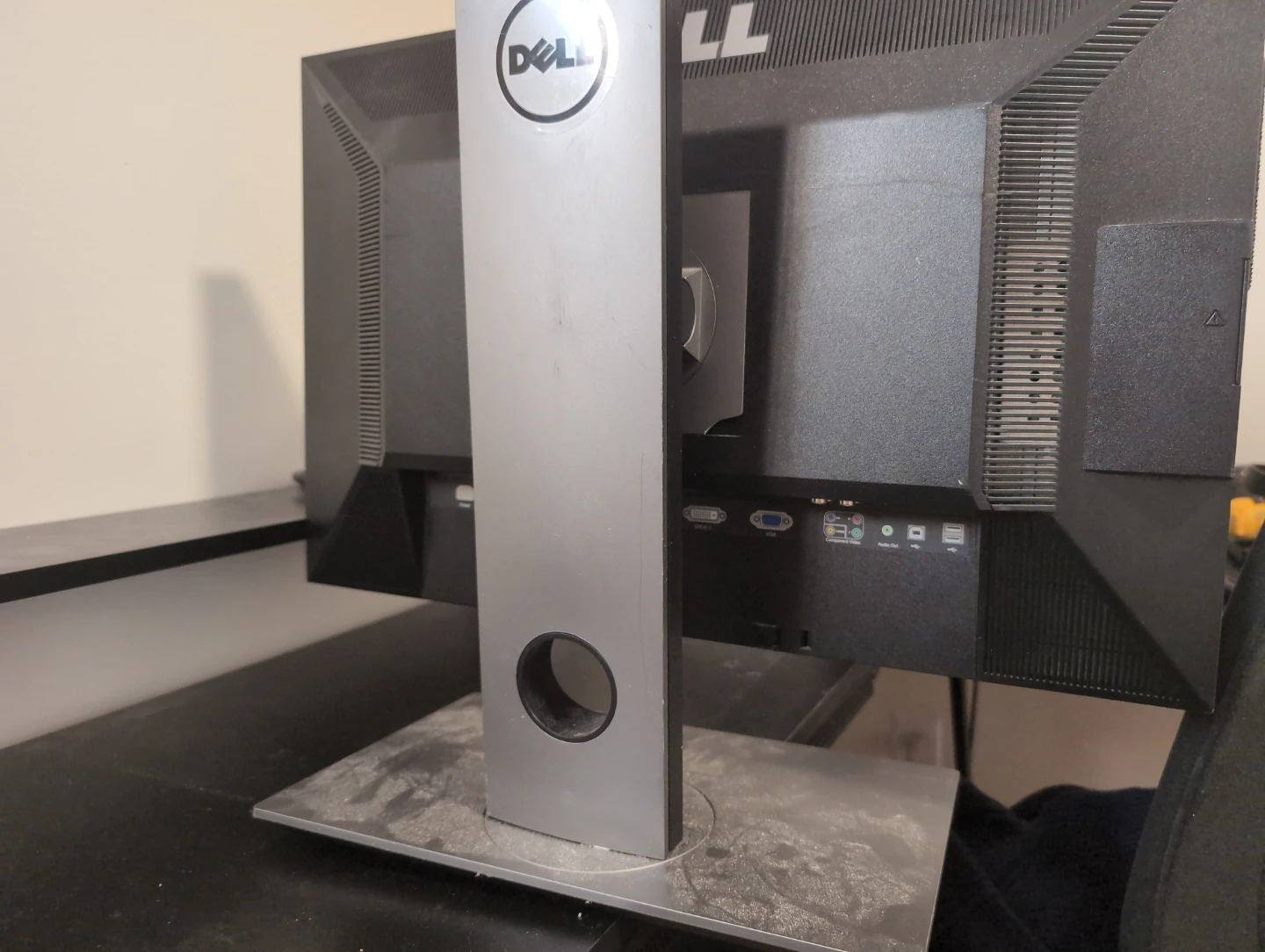 Dell U2410f Monitor - photo 3