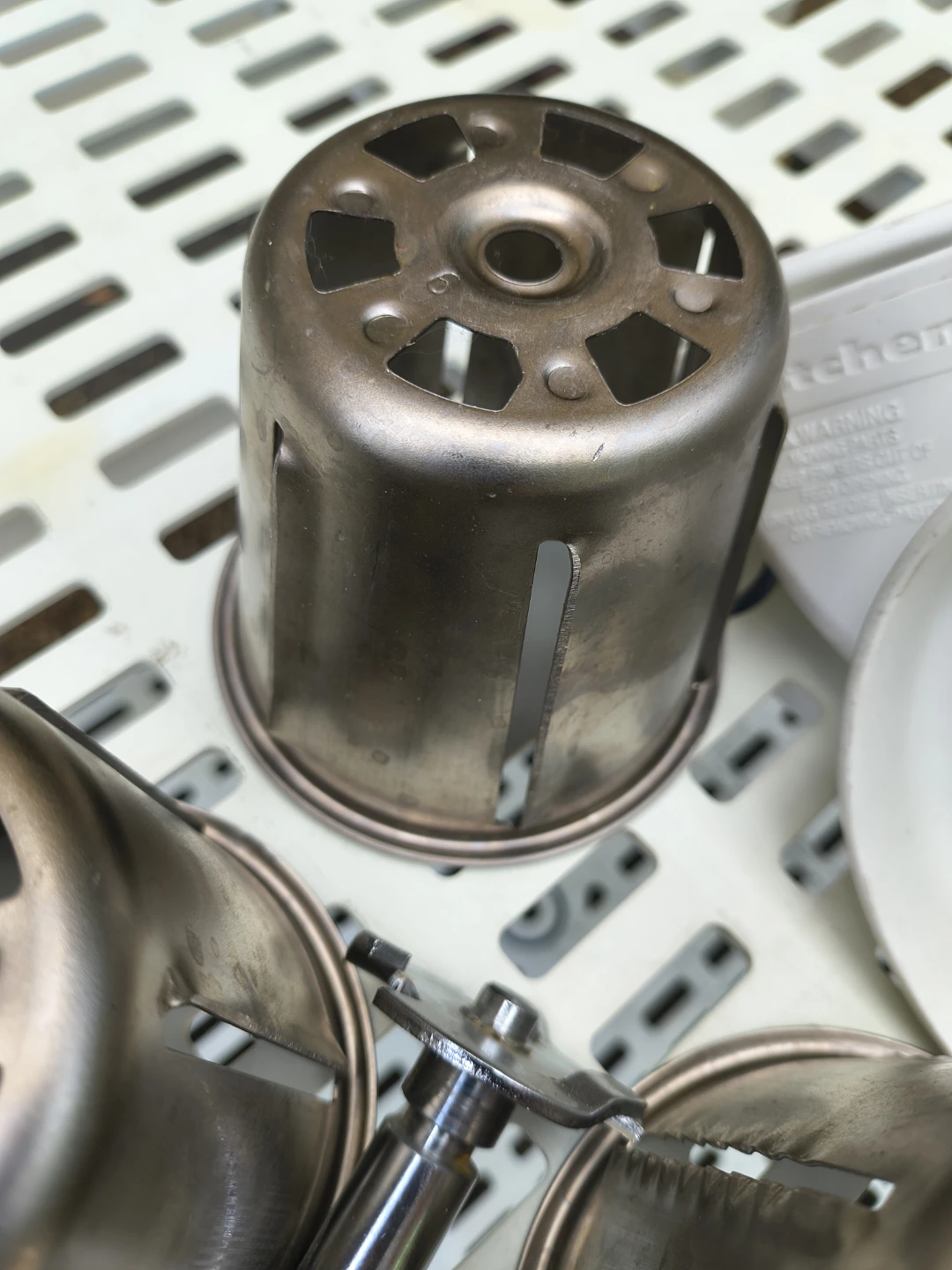 Cuisinart grater system for stand mixer. - photo 5