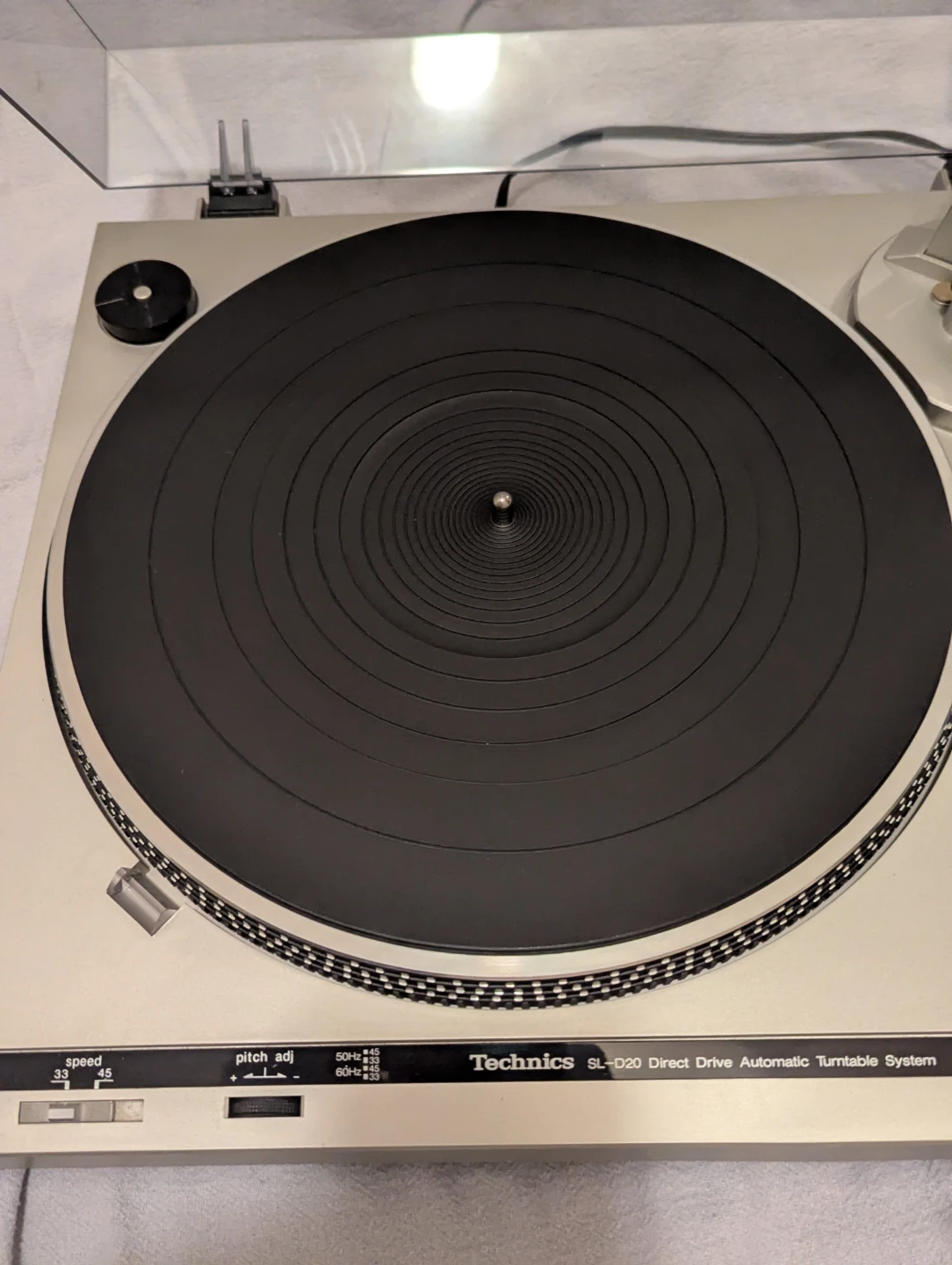Vintage Technics SL-D20 Automatic Turntable - Direct Drive - photo 4