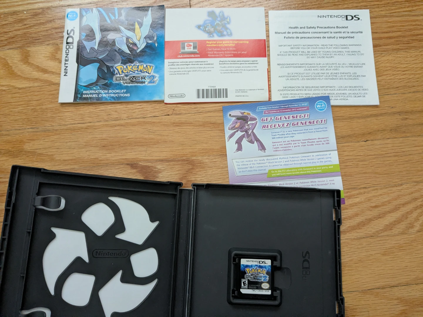 Nintendo DS Pokémon Black & Black 2 Version Games - photo 5