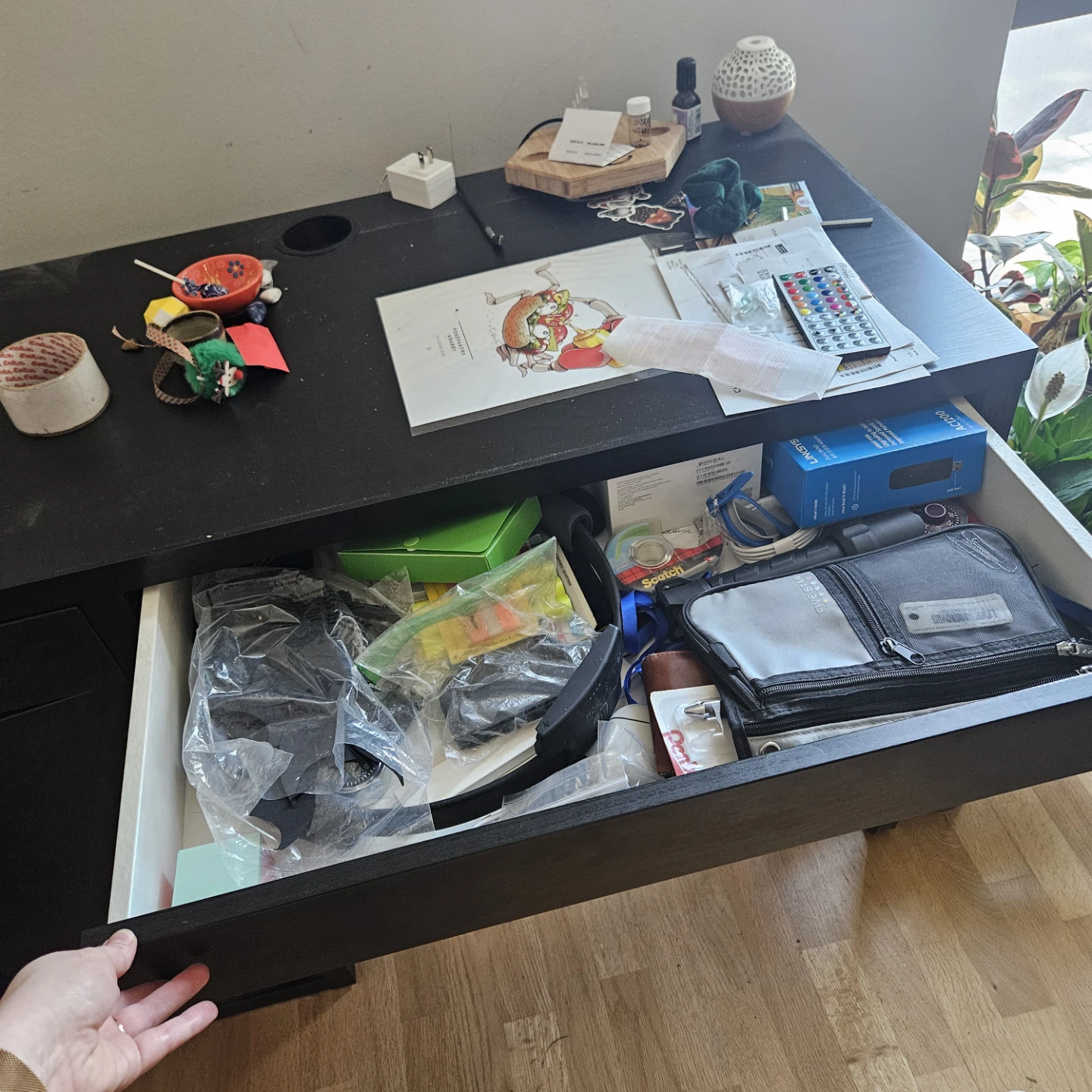 MICKE Desk, black-brown - photo 4