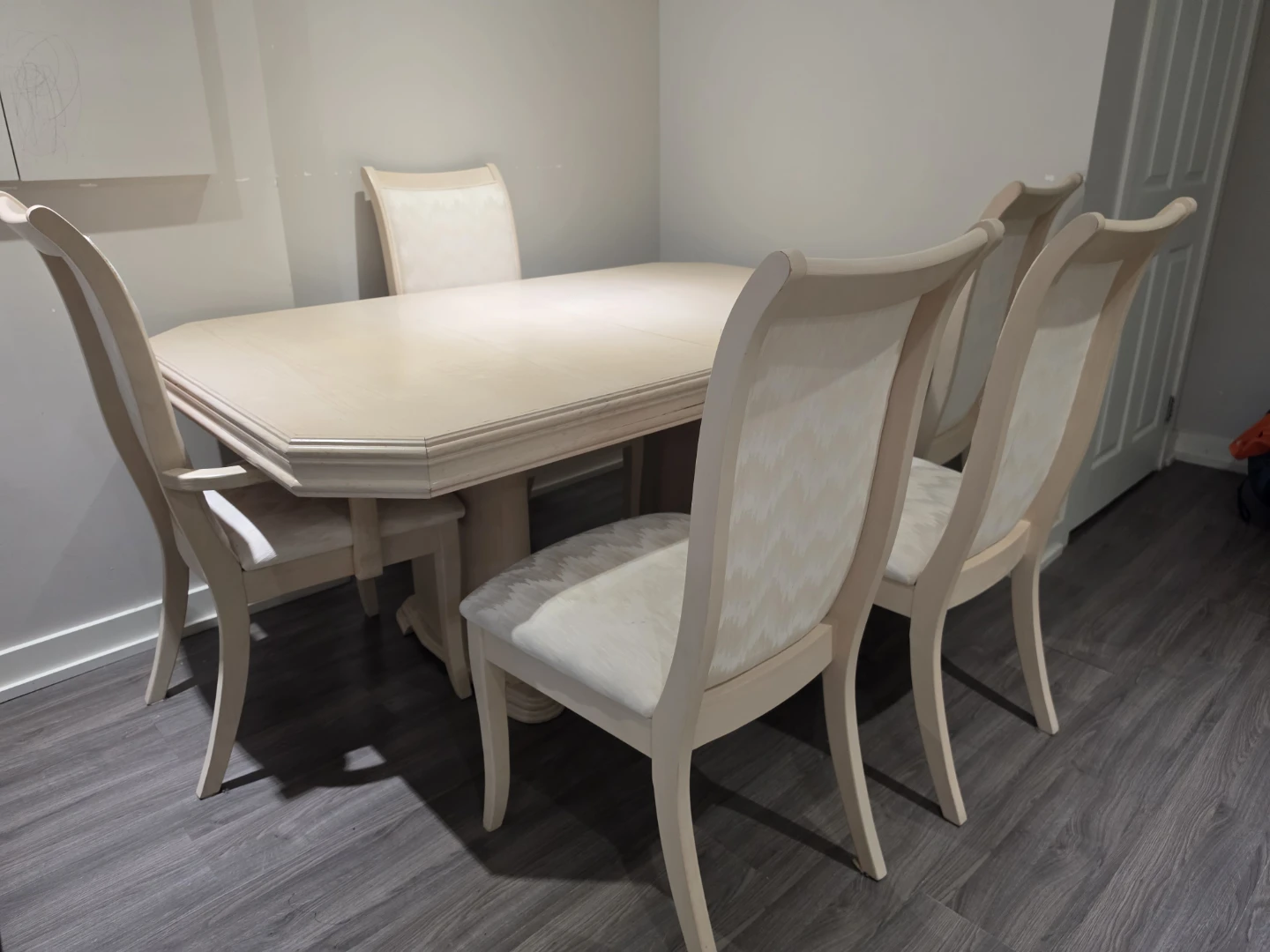 Wooden Dining Table Set – 6 Chairs Included - photo 3