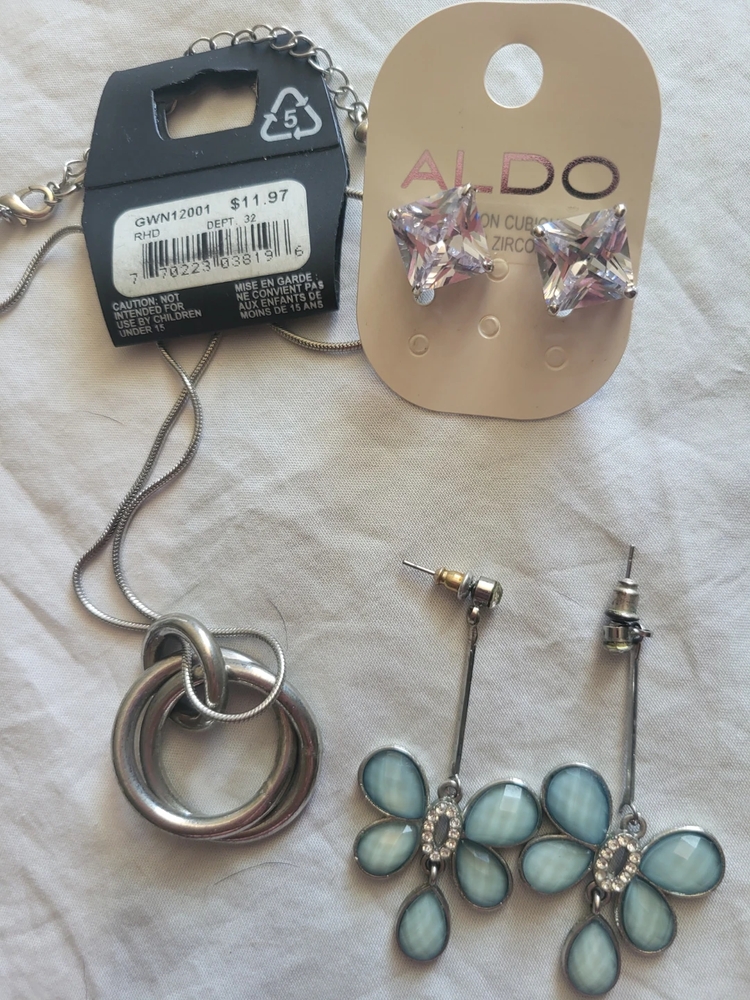 Free jewelry