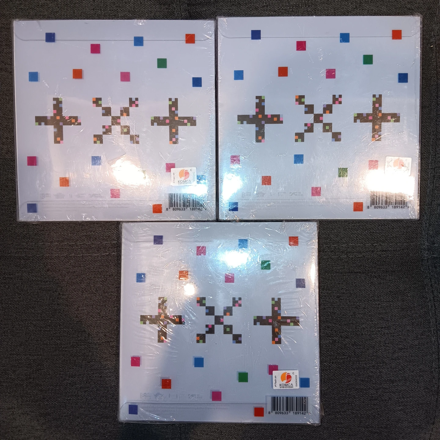 TOMORROW X TOGETHER Minisode 1: Blue Hour Album (3 Pack) - photo 2