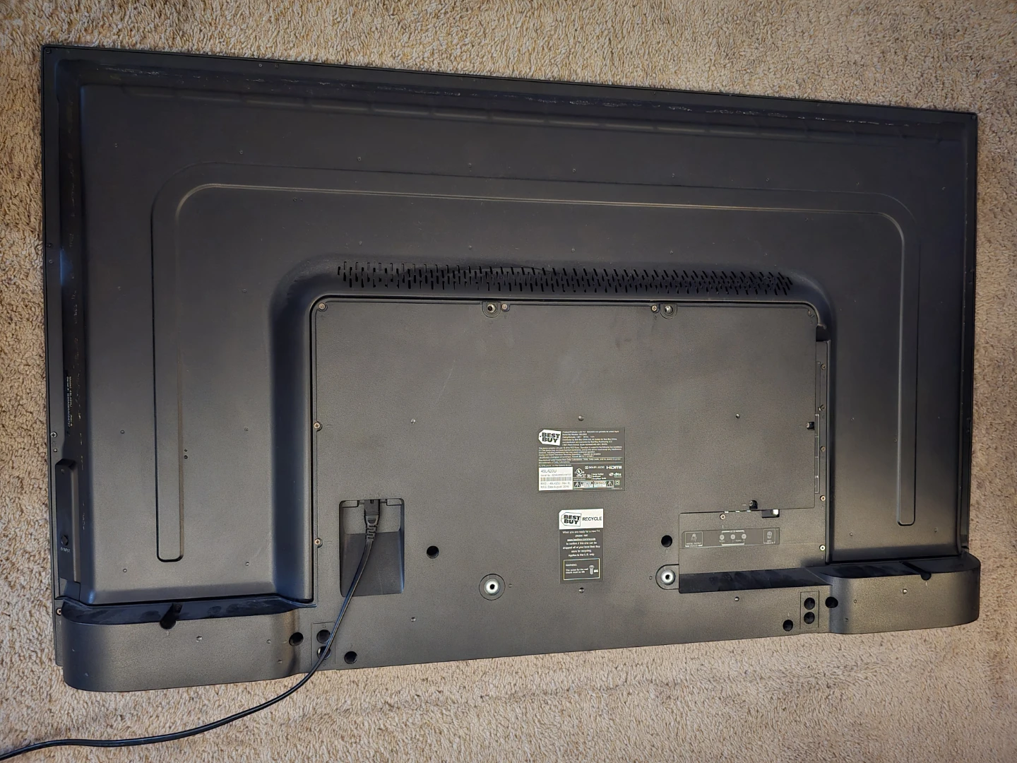 Toshiba 49" Class (48.5" Diag.) LED 1080p HDTV 49L420U - photo 2