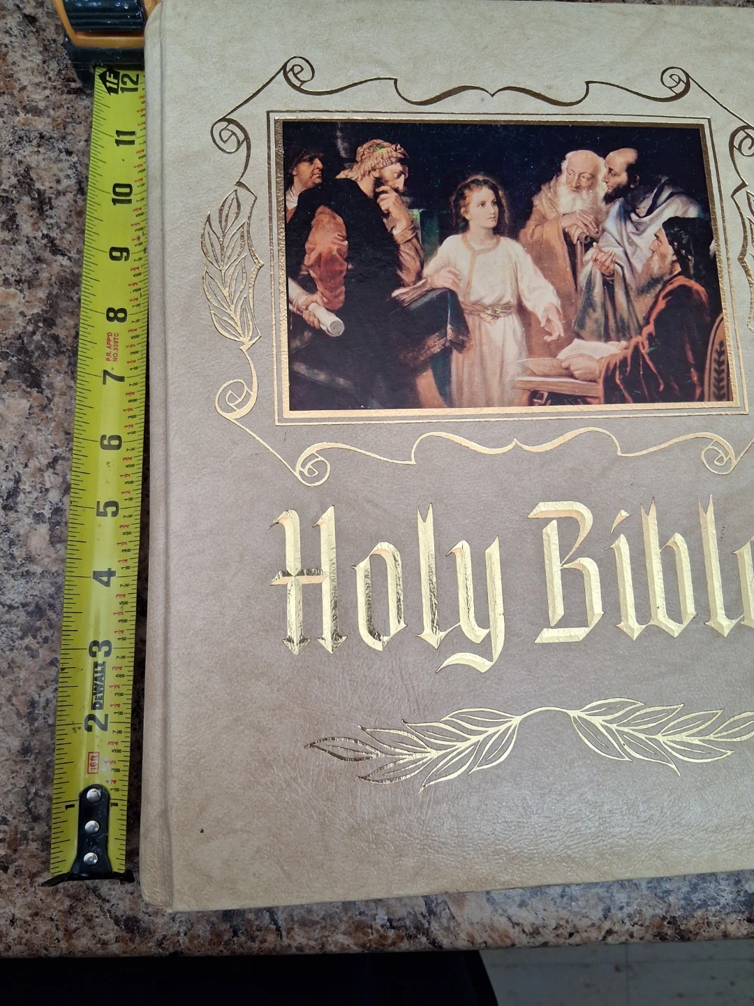 Heirloom Holy Bible Master Reference Edition - photo 2