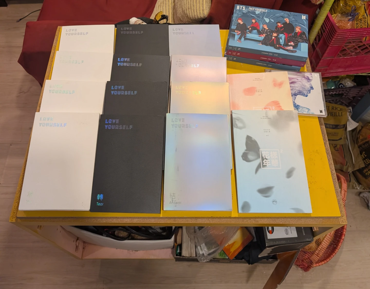 Kpop albums. Bts albums, stray kids, loona, shinee, more - photo 3